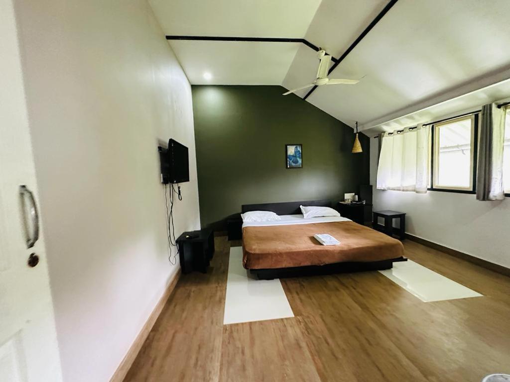 Western Ghats Hotel